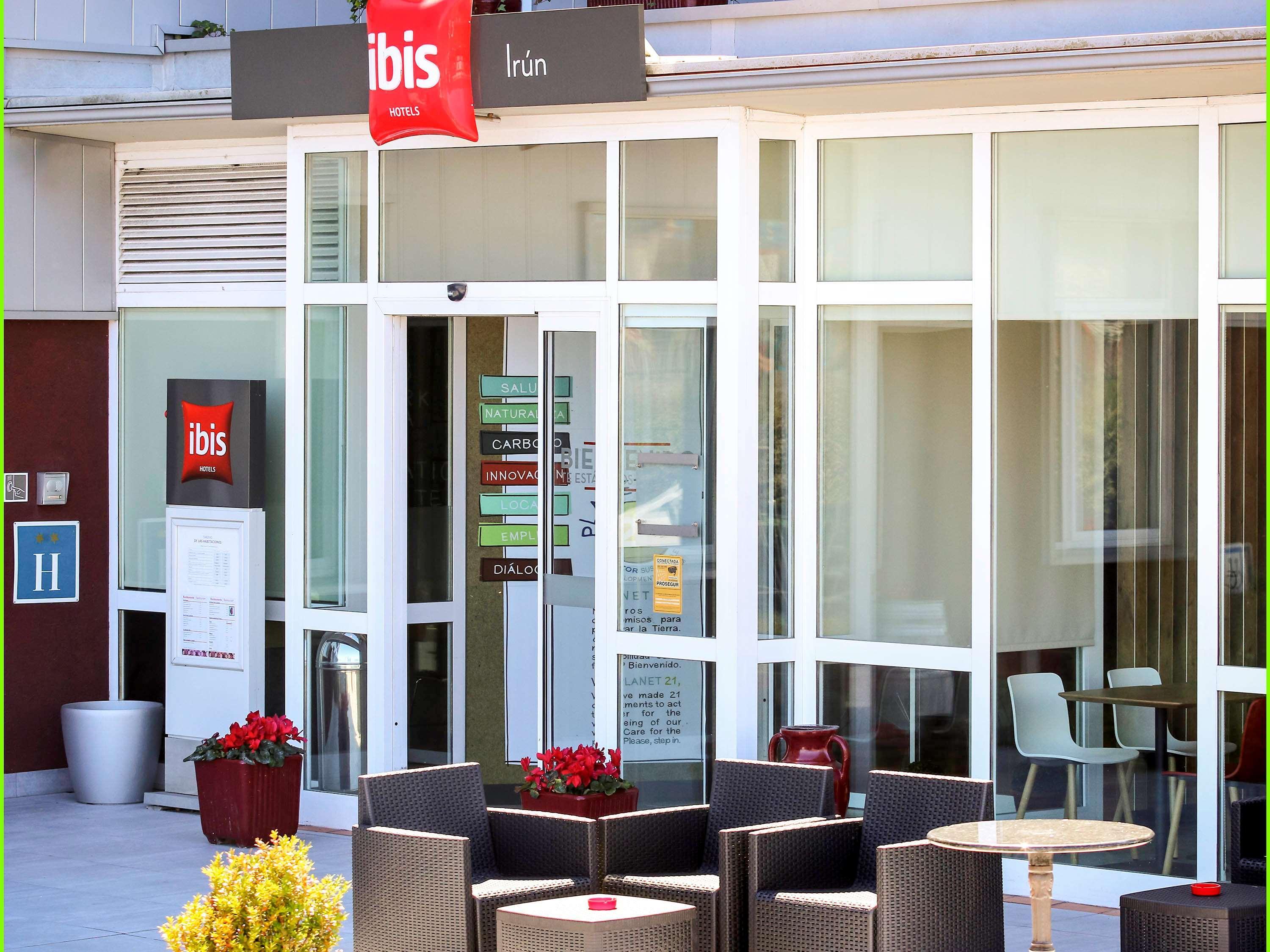 Ibis Irun Hotel Екстериор снимка