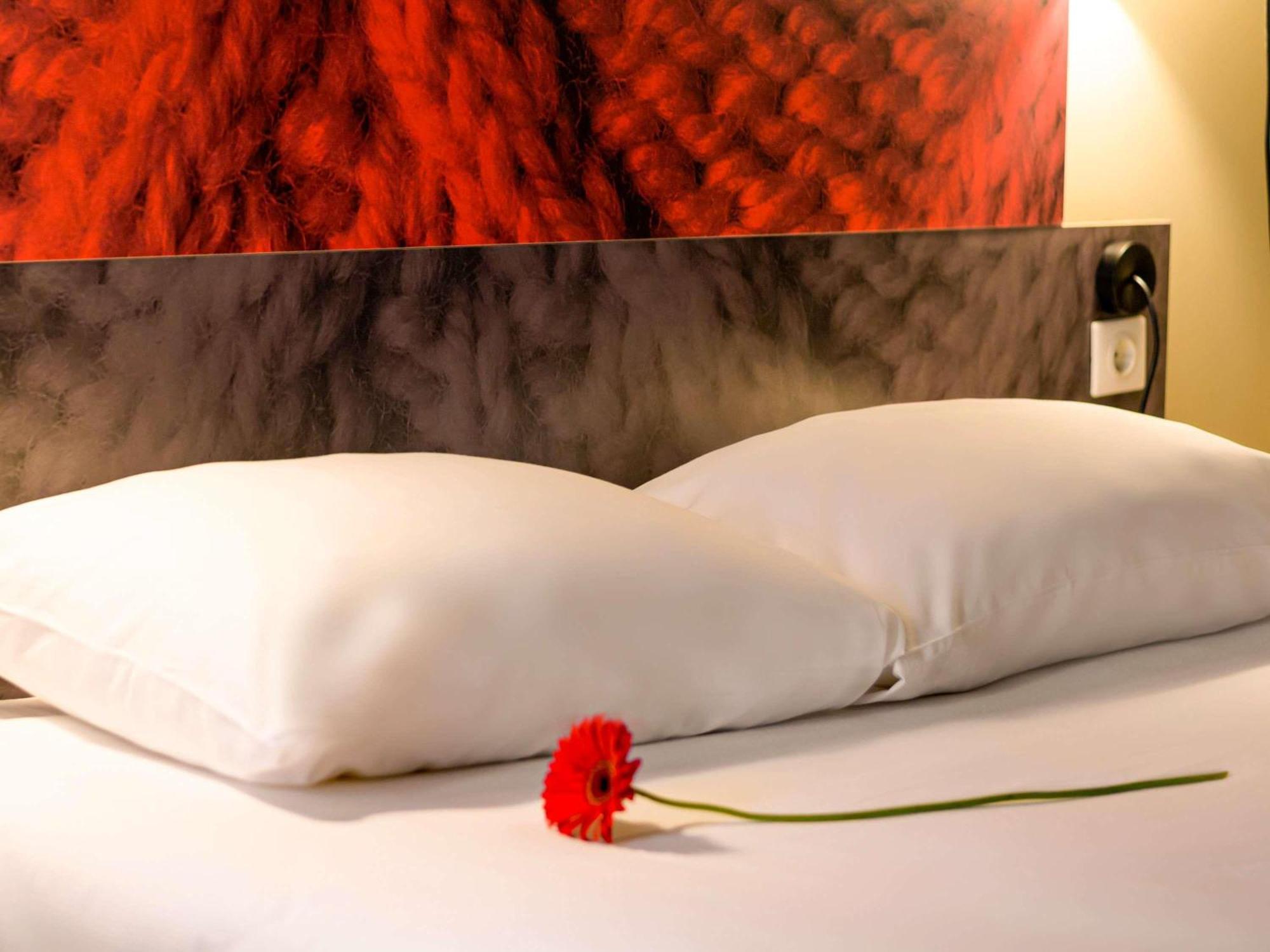 Ibis Irun Hotel Екстериор снимка