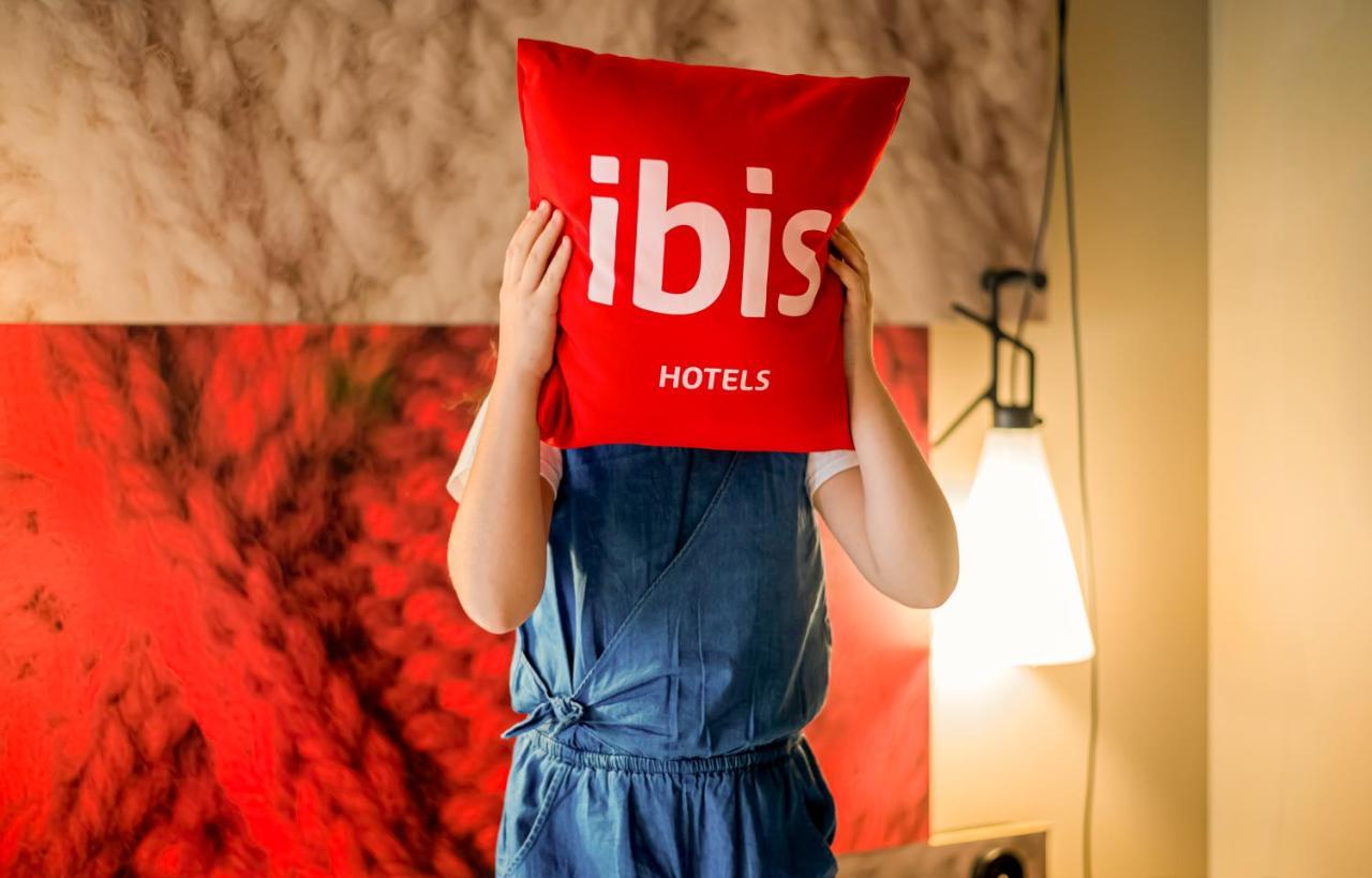Ibis Irun Hotel Екстериор снимка